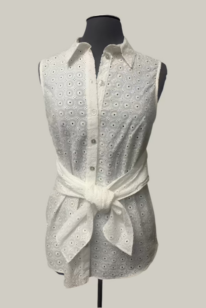 Frank Lyman 221538 White Eyelet Cut-Out Collared Sleeveless Top