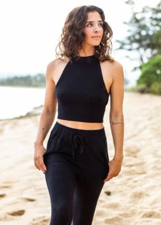 Live.A Style 7122 Black Enakai Crop Top